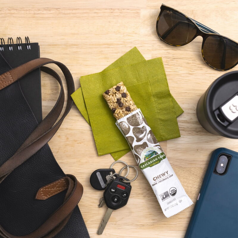 Organic Chocolate Chip Chewy Granola Bars 10 Bars - Image 4